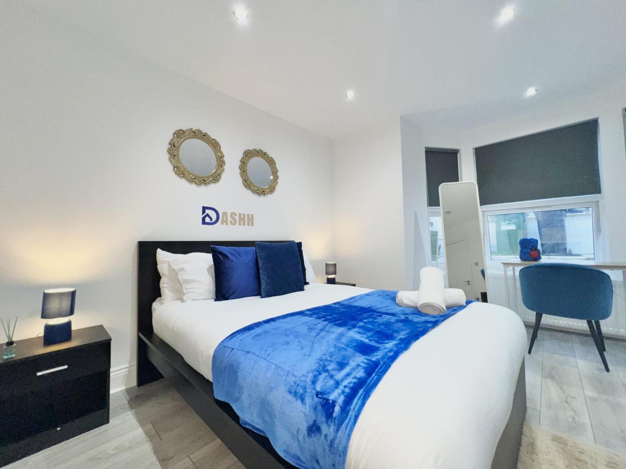 Charming 3-Bed Flat In Shepherds Bush - Sleeps 9 Londra Dış mekan fotoğraf